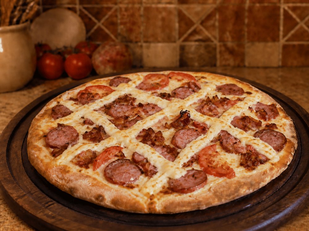 Creamy Calabrese Sausage Pizza at Becco Orlando