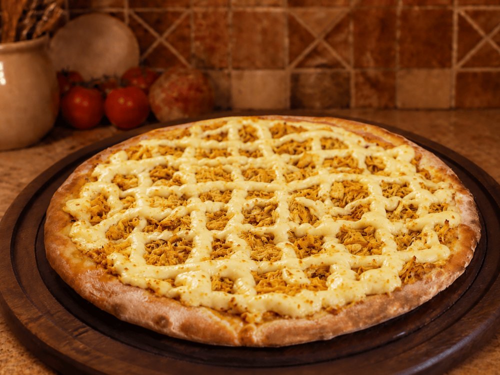 Creamy Chicken Pizza at Becco Orlando